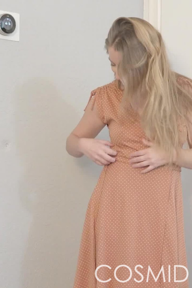 Hot Bailey White Strips Off Her Dress - Screenshot 1 of 4 - Dress