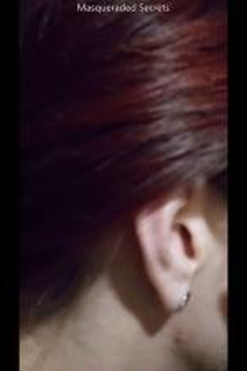 Ear Cleaning HD - Screenshot 1 of 4 - Close Up