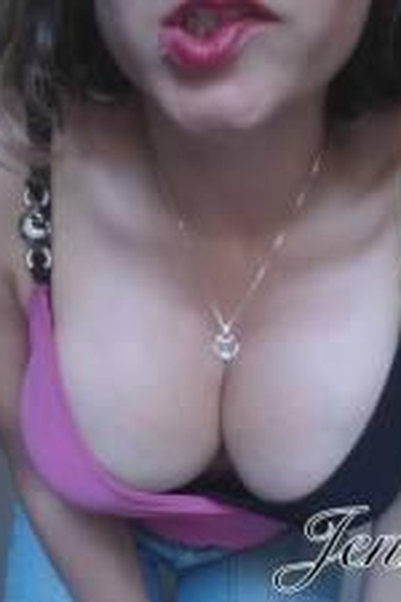 Papi's JOI - Screenshot 1 of 4 - BBC