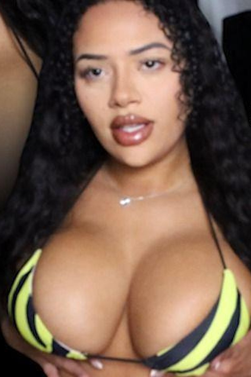 Swallow CEI - Screenshot 1 of 4 - Big Tits