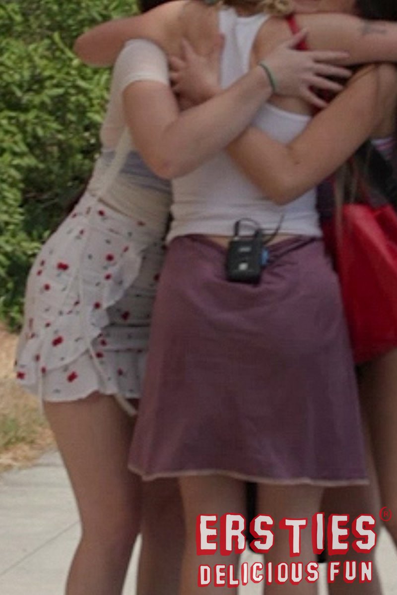 Interview - Screenshot 1 of 4 - European