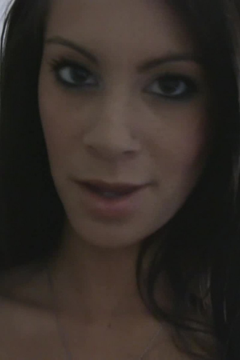Close-up Boobs - Screenshot 1 of 4 - Brown Hair