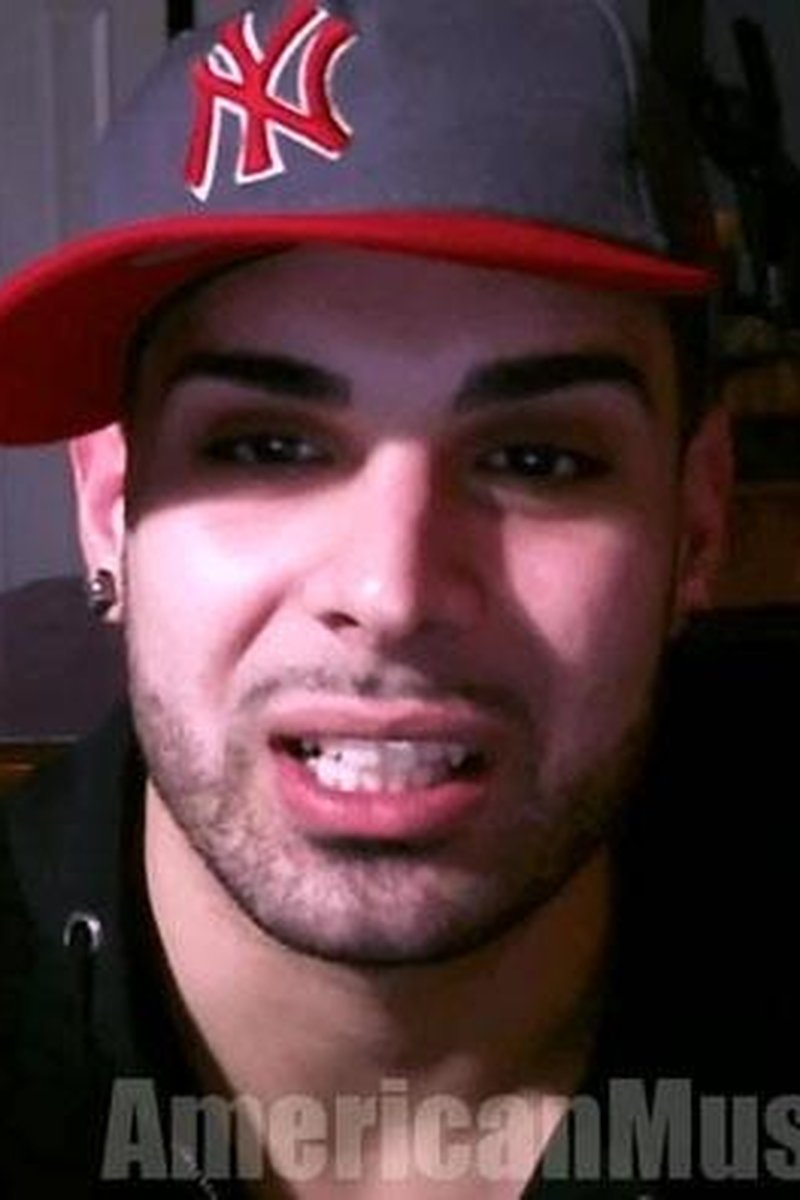 Ricky Dance - Screenshot 1 of 4 - Muscular