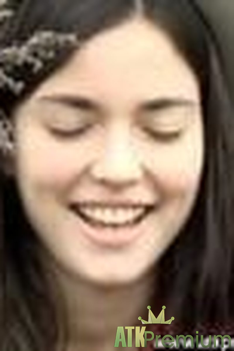 Josie - Interview - Screenshot 1 of 4 - Josie Jos015