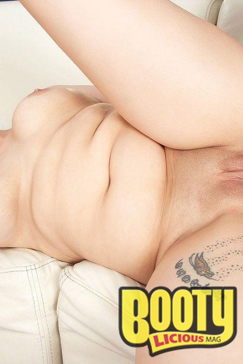 TP-bootyliciousmag-gold-star