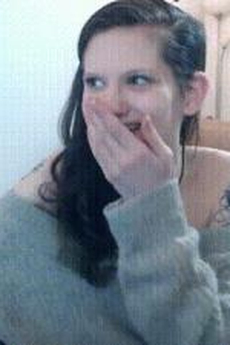 Controlled Live 28 - Screenshot 1 of 4 - Camgirl