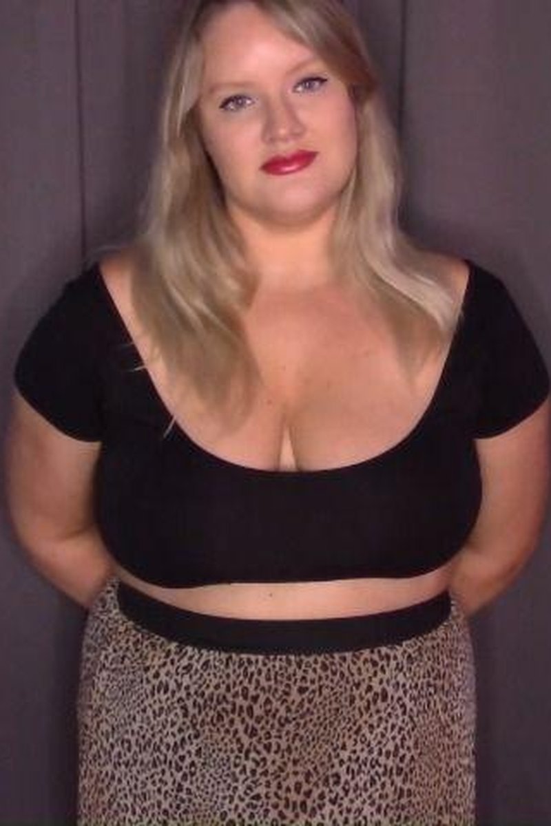 Birthday Queen - Screenshot 1 of 4 - Domination