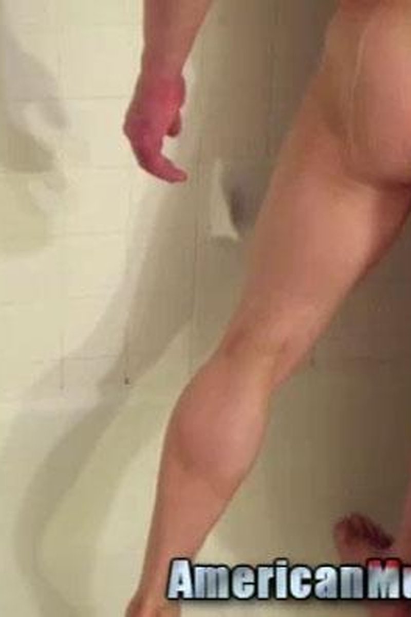 Hitman Shower Flex - Screenshot 1 of 4 - Cumshot