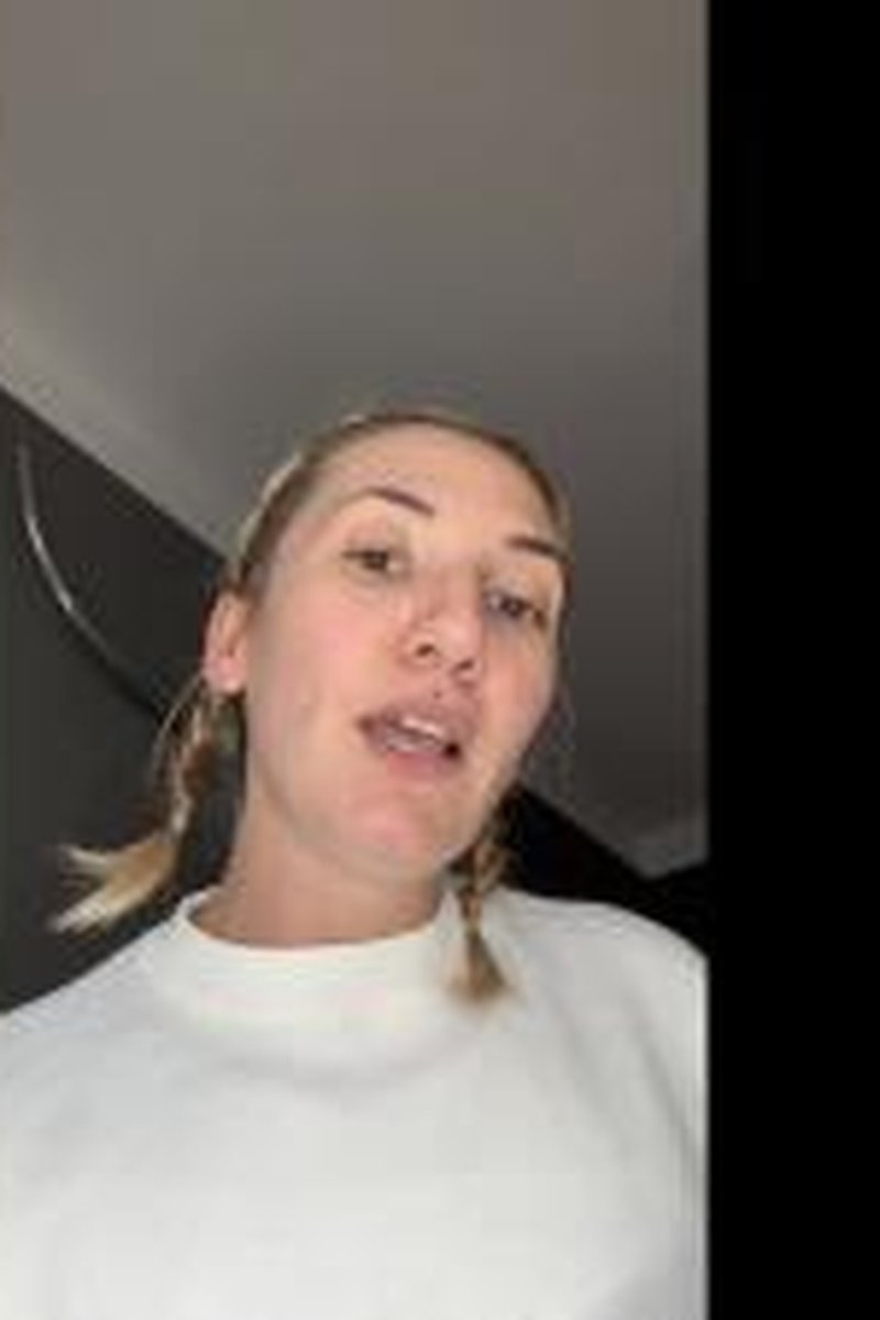 Tiny With Chocolate - Screenshot 1 of 4 - Barefoot