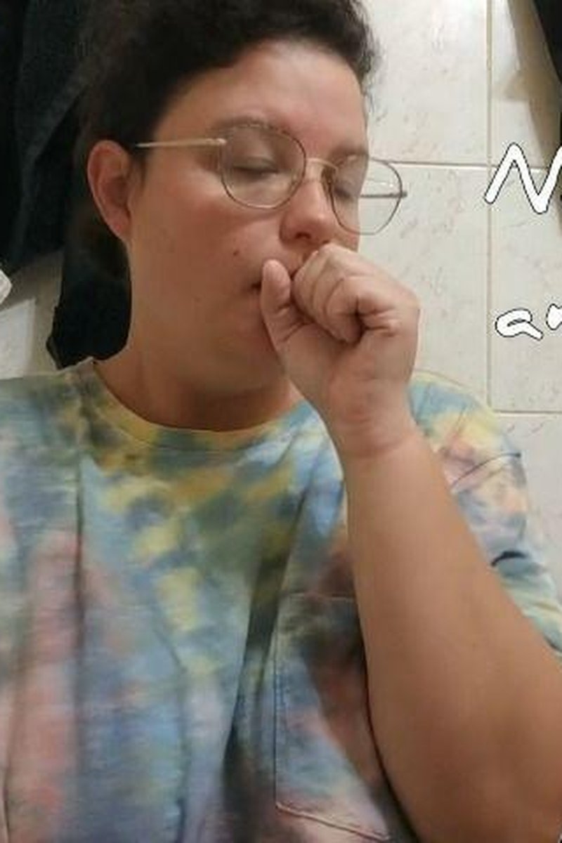 Nose Honk And Blow With Coughing - Screenshot 1 of 4 - Coughing Fetish