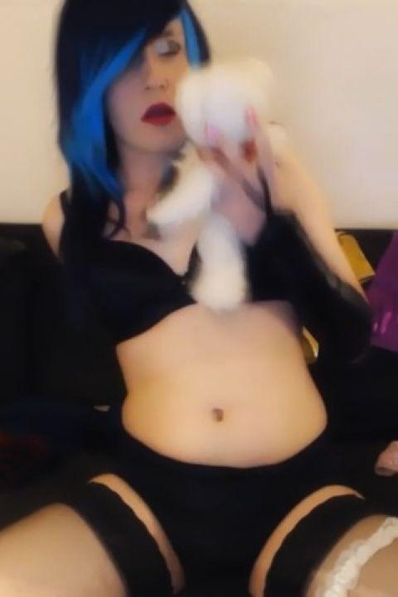 Lucky Bear - Screenshot 1 of 4 - Fetish