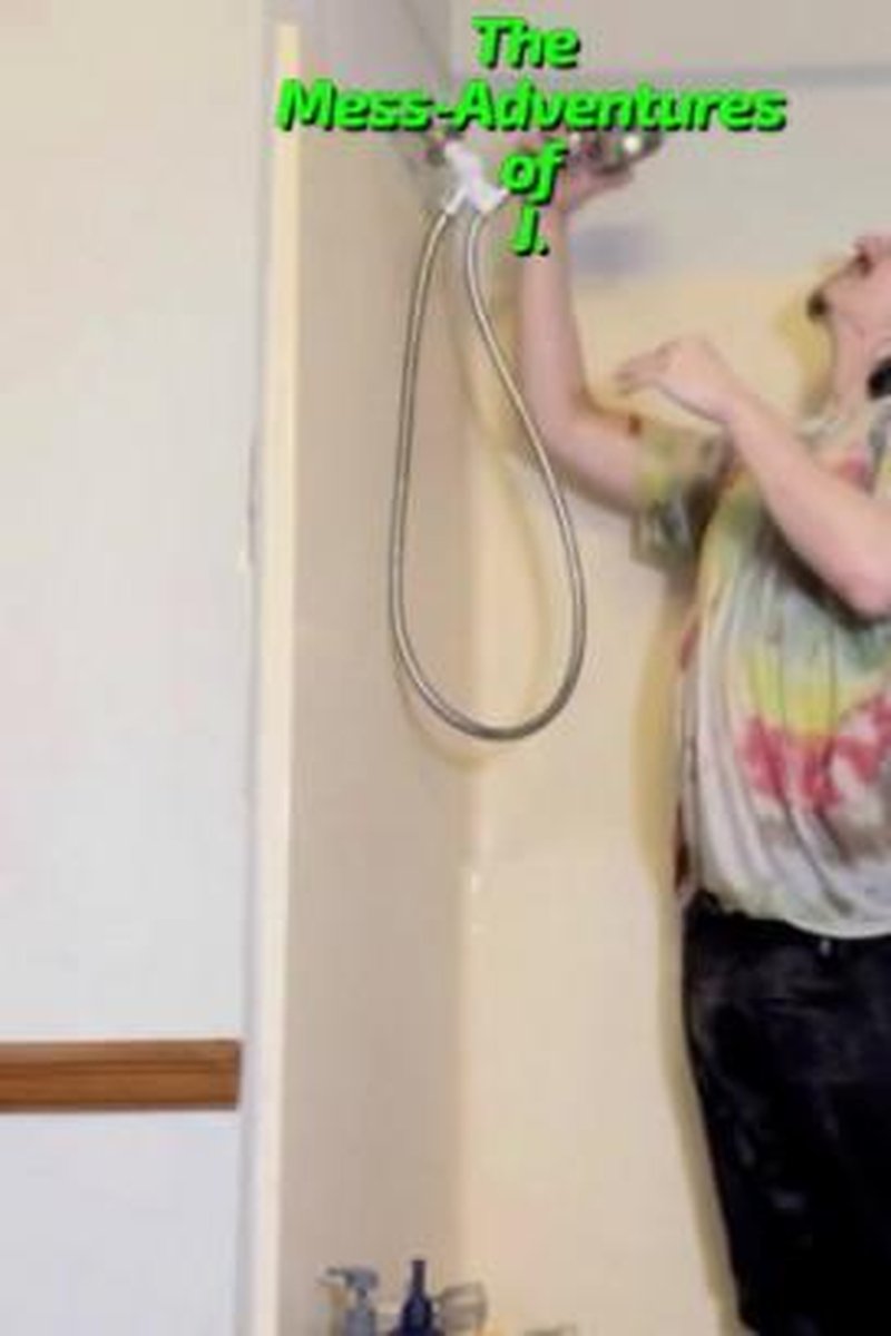 J Splashes Into 2026 - Screenshot 1 of 4 - Blowjob