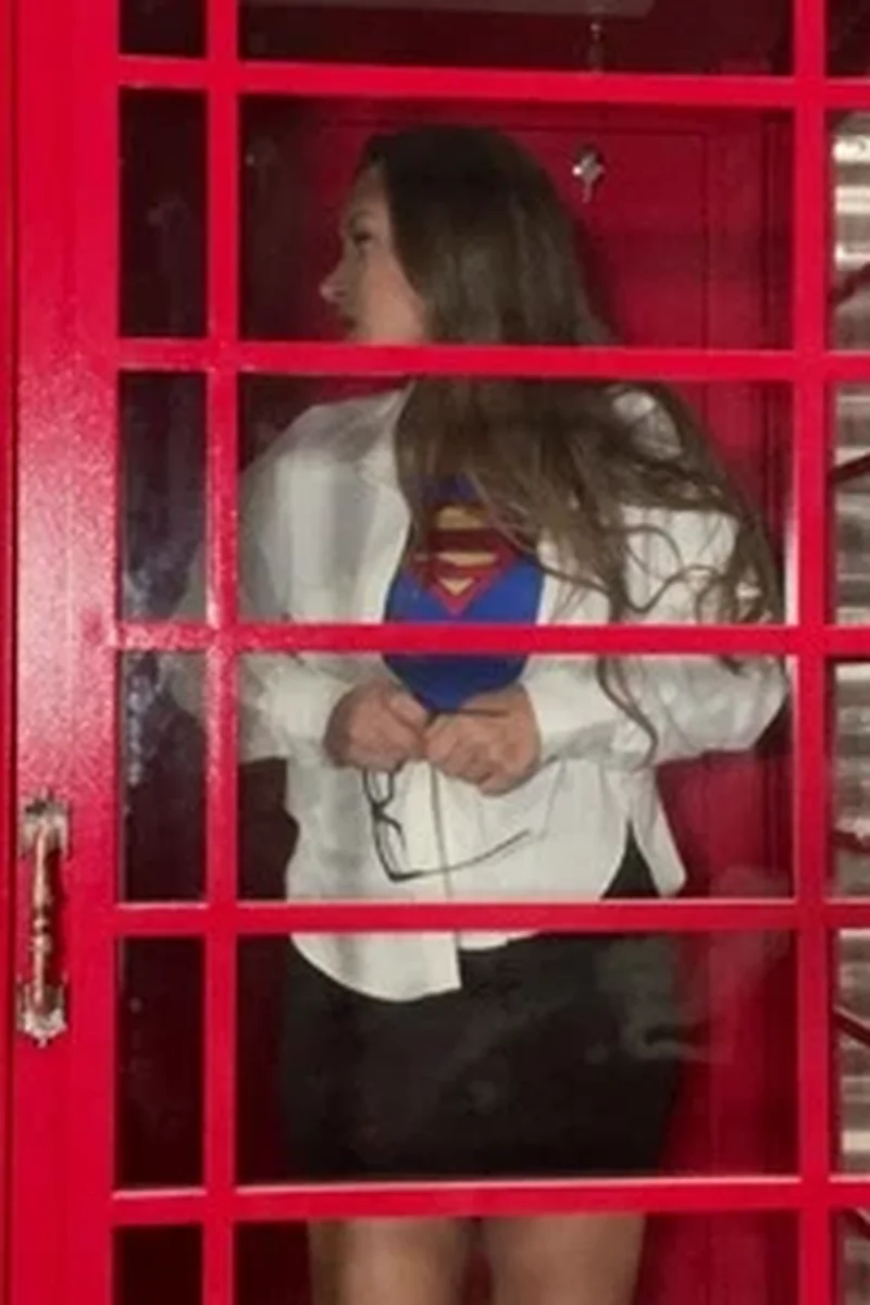 Superman Joi - Screenshot 1 of 4 - Cosplay