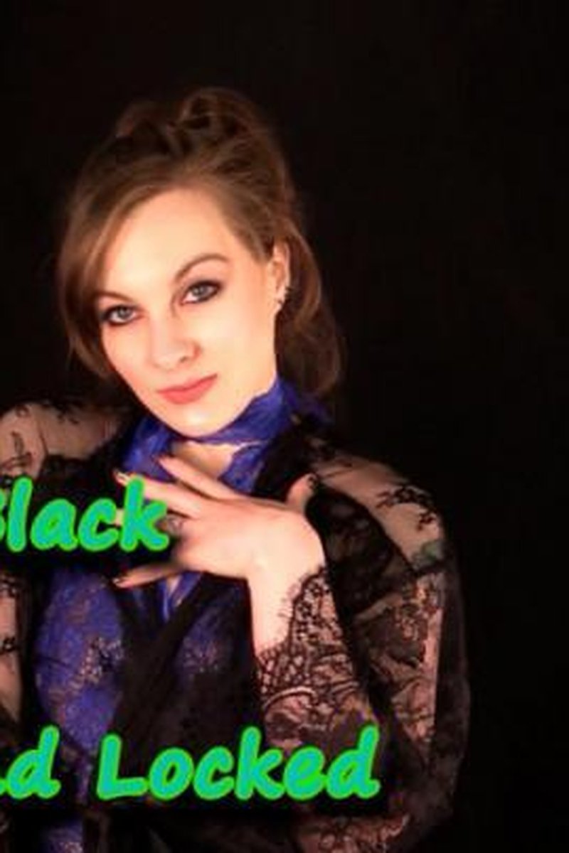 Leashed And Locked - Screenshot 1 of 4 - Domination