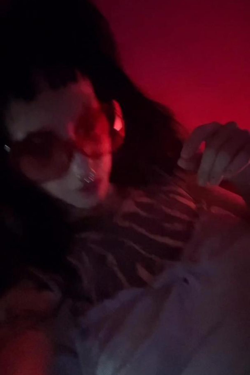 Just Me - Screenshot 1 of 4 - Justme