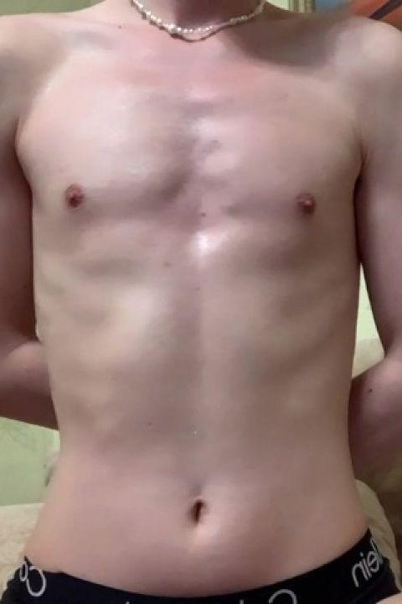TP-manyvidsjeremyscotty-my-toned-body-glowing-in-oil
