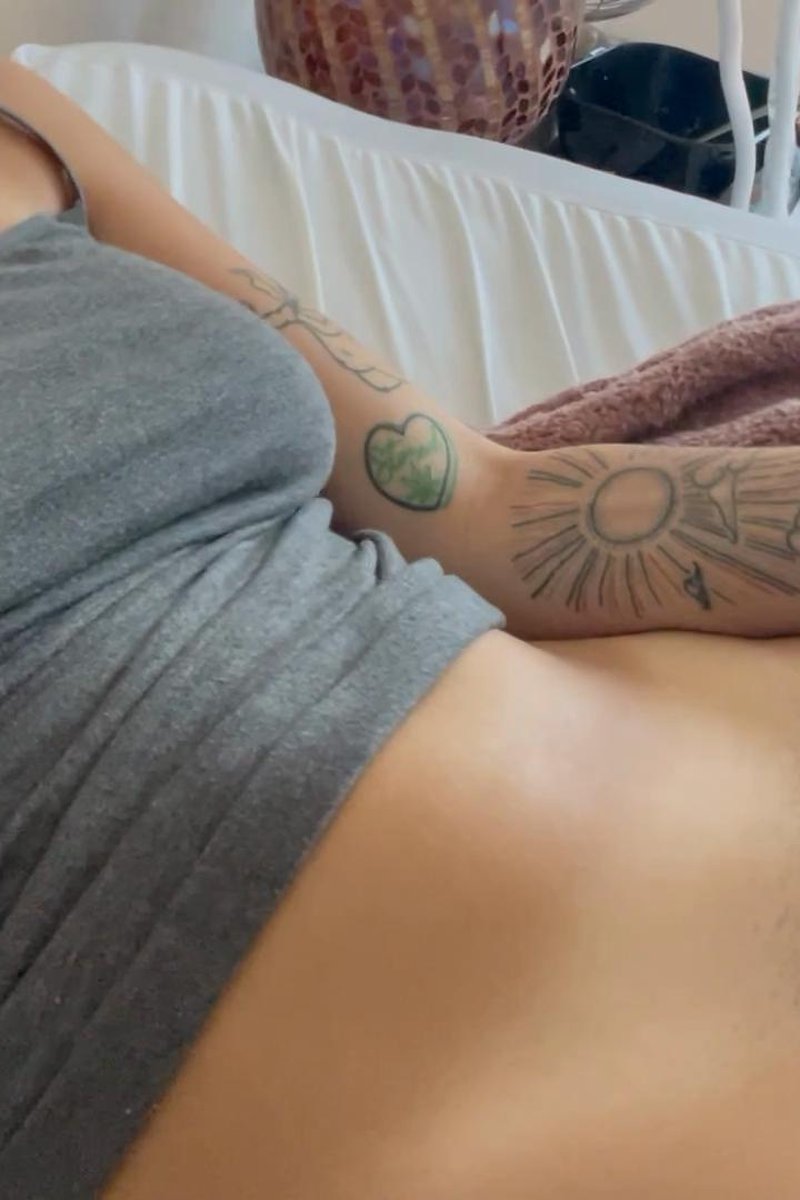 Quick Orgasm - Screenshot 1 of 4 - Babes