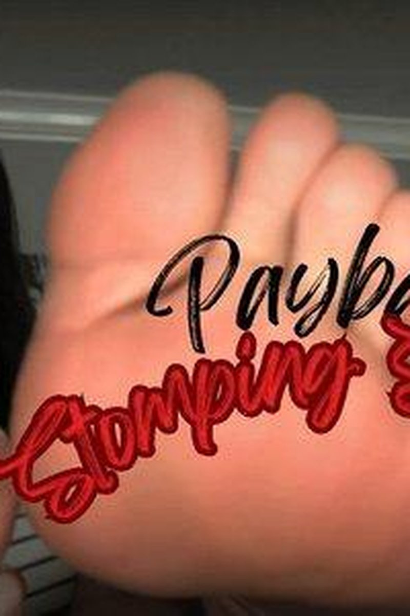 Megan's Domination: Teasing And Crushing Her Tiny Boss (Sd 720P Wmv) - Screenshot 1 of 4 - Avenge