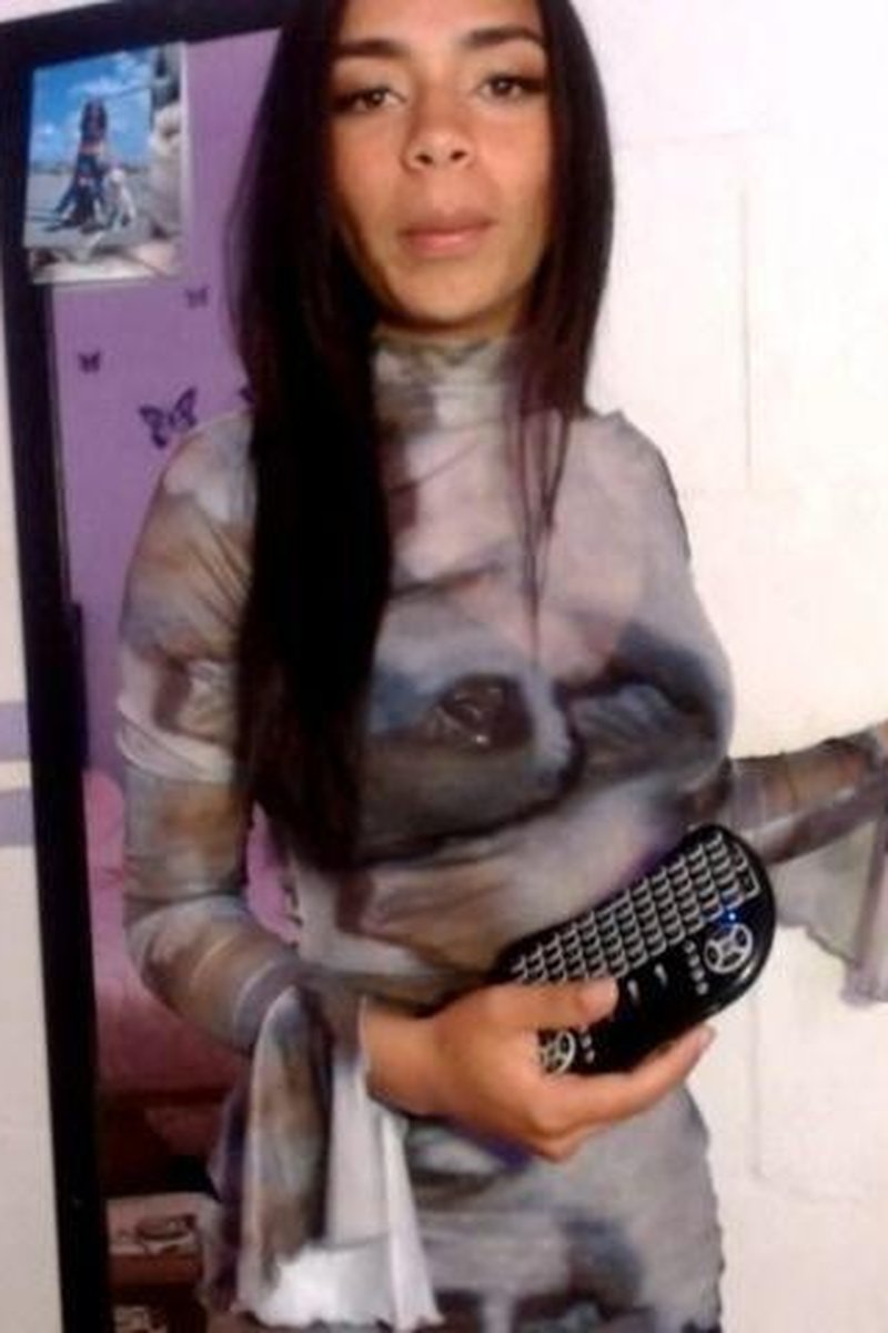 Caught - Screenshot 1 of 4 - Black