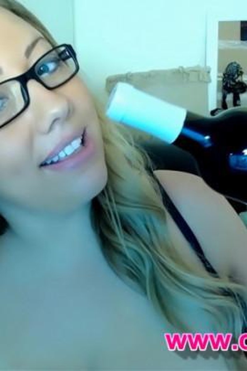 Objects By Request - Screenshot 1 of 4 - Big Tits