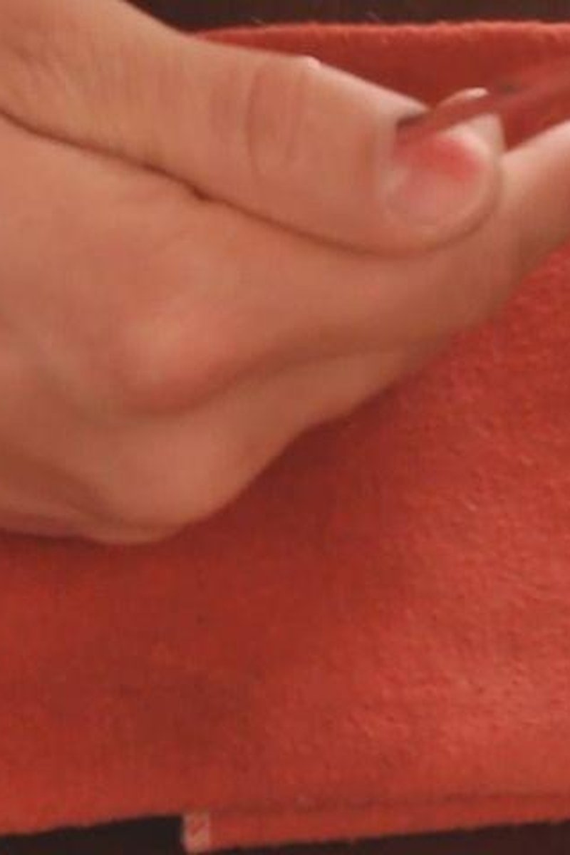 Pink Polish For My Short Nails - Screenshot 1 of 4 - Finger Nail Polishing