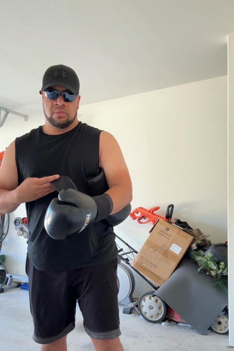 Boxing Workout Session - Screenshot 1 of 4 - Health And Fitness