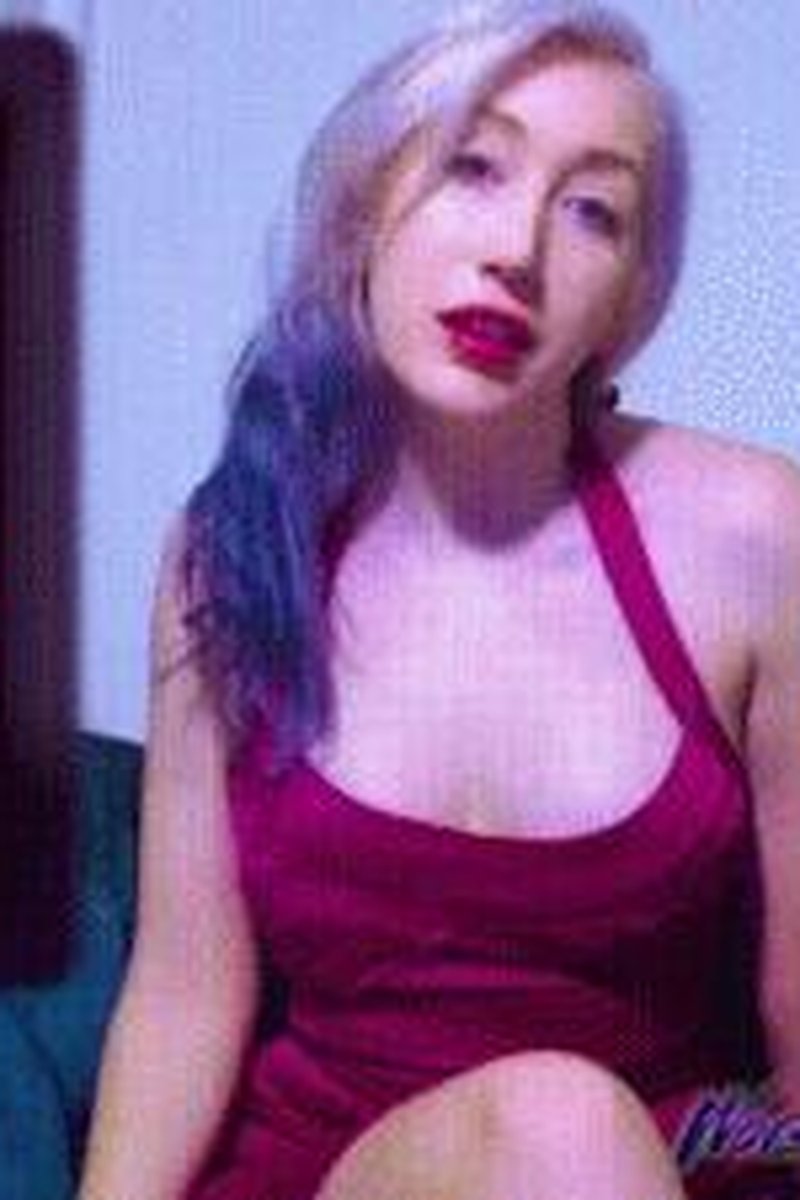 Bitch Task 5 - Screenshot 1 of 4 - Domination