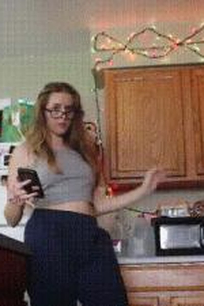 Cucks Breakfast - Screenshot 1 of 4 - Blonde Hair (Female)