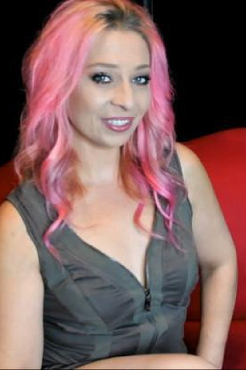 Question Time - Screenshot 1 of 4 - Bitch