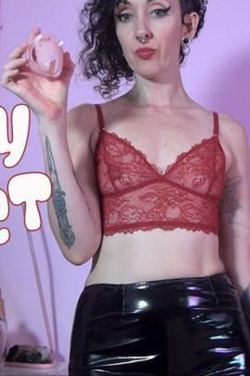 Sissy Object - Screenshot 1 of 4 - Britishdommes