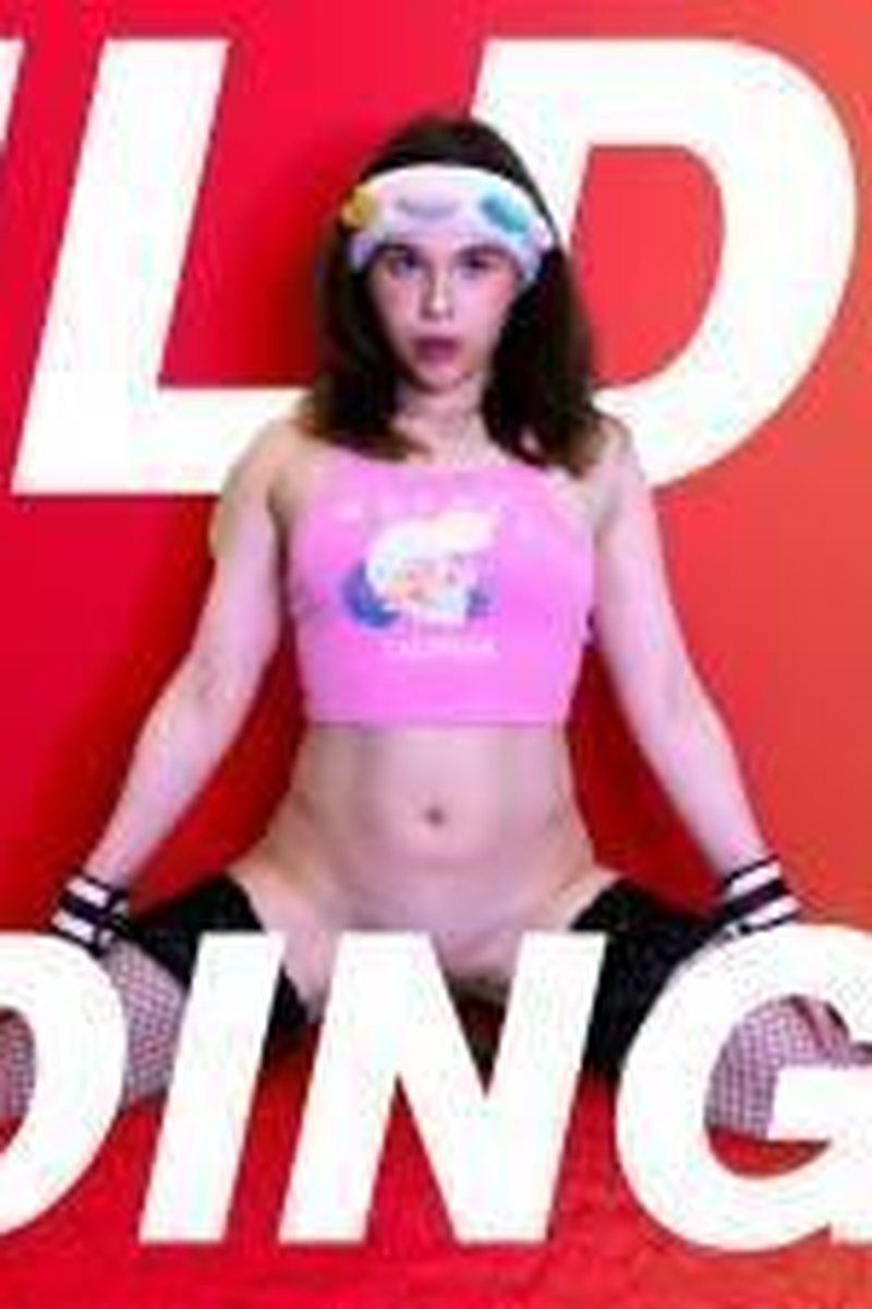 Girl In Hand Cuffs Riding For Step-Daddy - Screenshot 1 of 4 - Beautiful