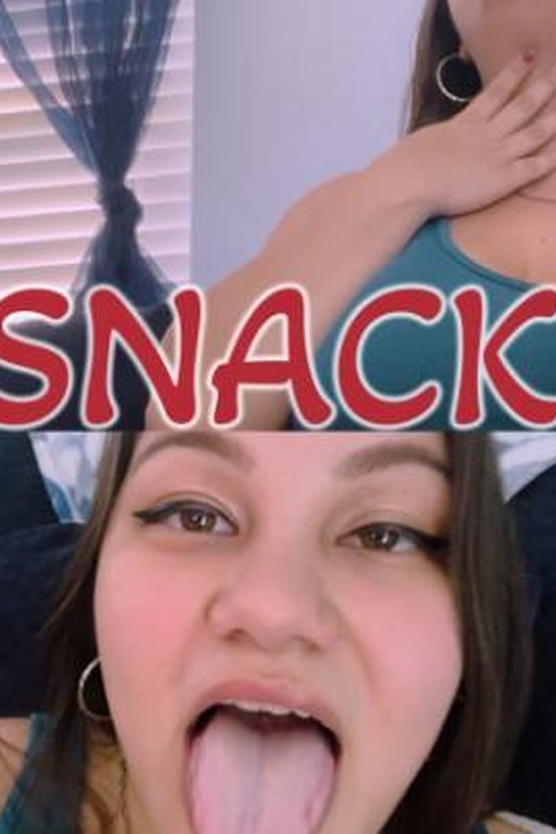 Snack Time - Screenshot 1 of 4 - Belly Fetish