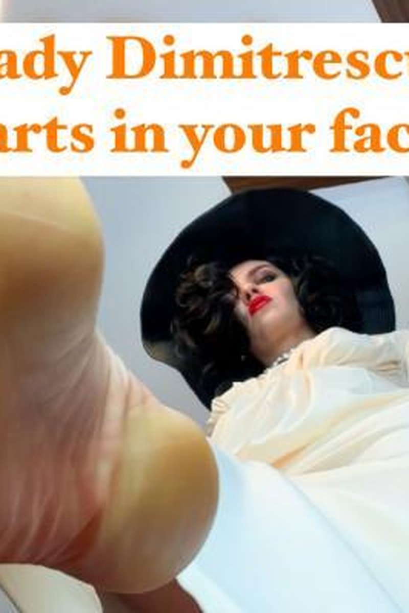 Lady Dimitrescu Farts In Your Face - Screenshot 1 of 4 - Cosplay