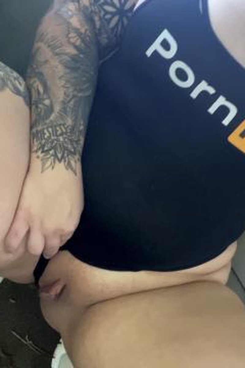 Pee Compilation - Screenshot 1 of 4 - Big Ass