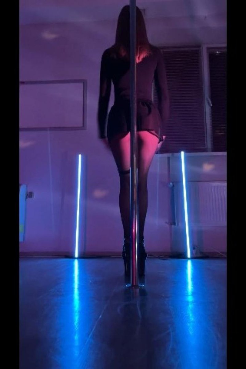 My Dance - Screenshot 1 of 4 - Dancer