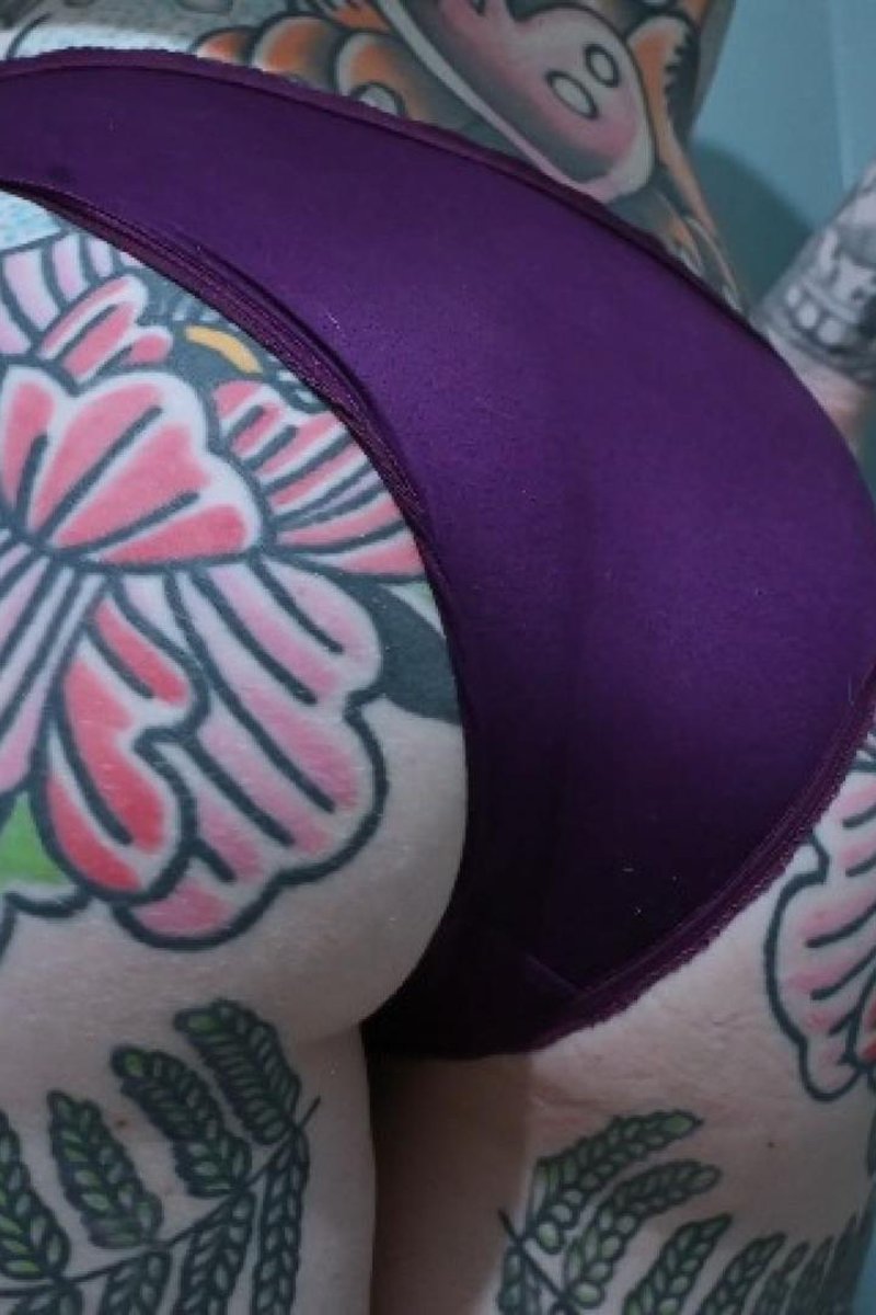 Valentines Package 1 - Screenshot 1 of 4 - Ass Fetish
