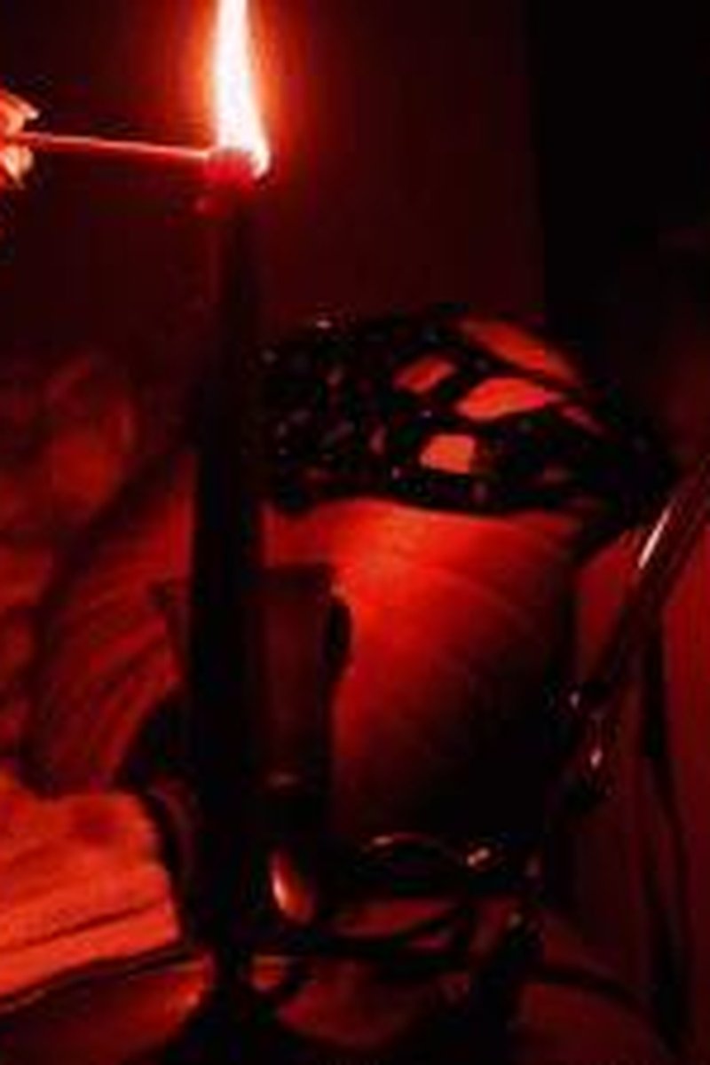 Fool For Tits - Screenshot 1 of 4 - Addiction Fetish