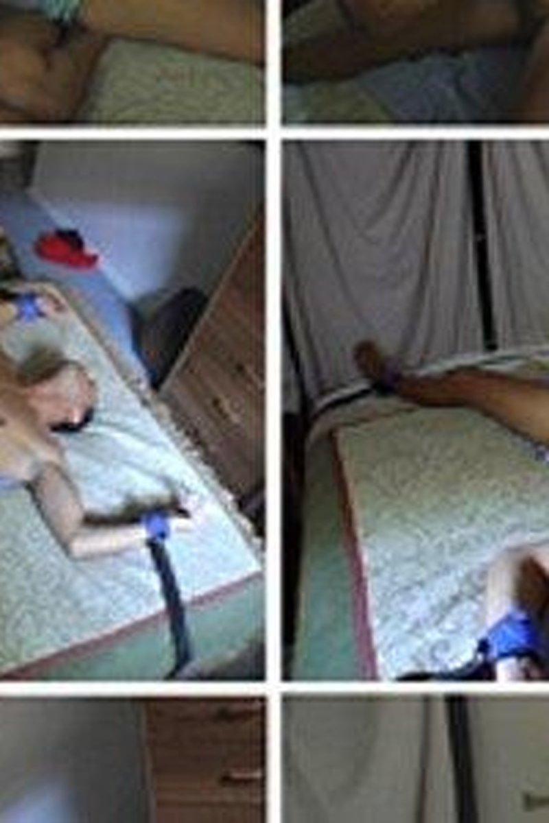 Hot Ashlynn's Twilight Bondage Handjob - Screenshot 1 of 4