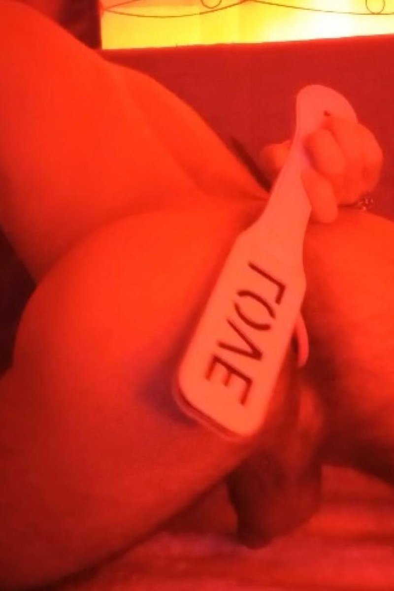 Red Pleasure - Screenshot 1 of 4 - BDSM