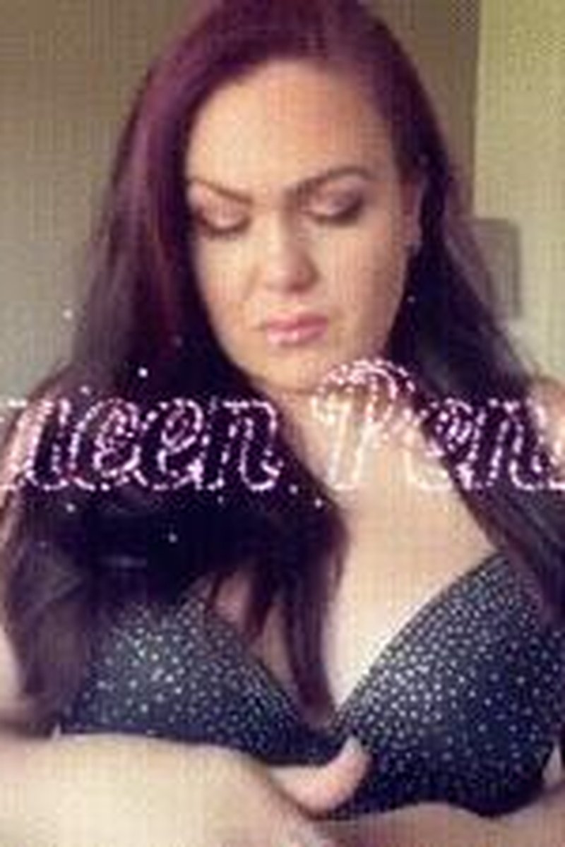 Cash Counting Compilation - Screenshot 1 of 4 - Big Tits