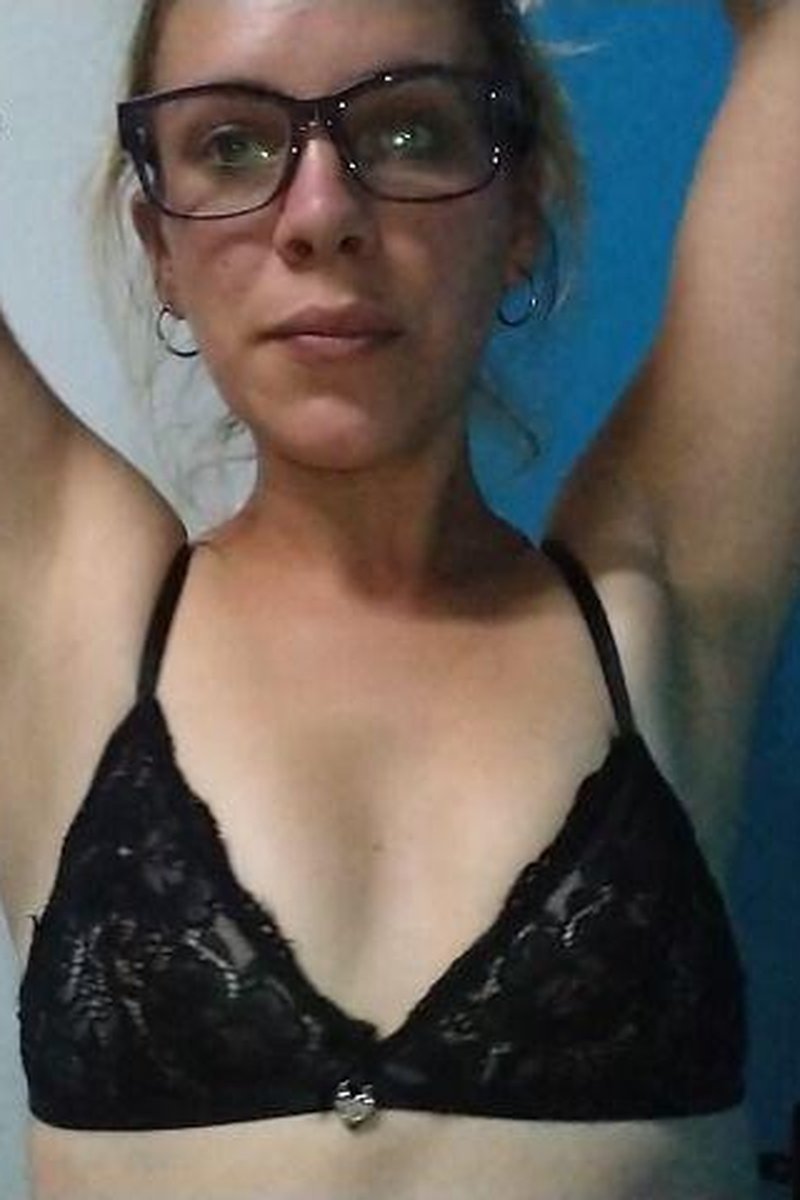 Armpit Fetish - Screenshot 1 of 4 - Fetish