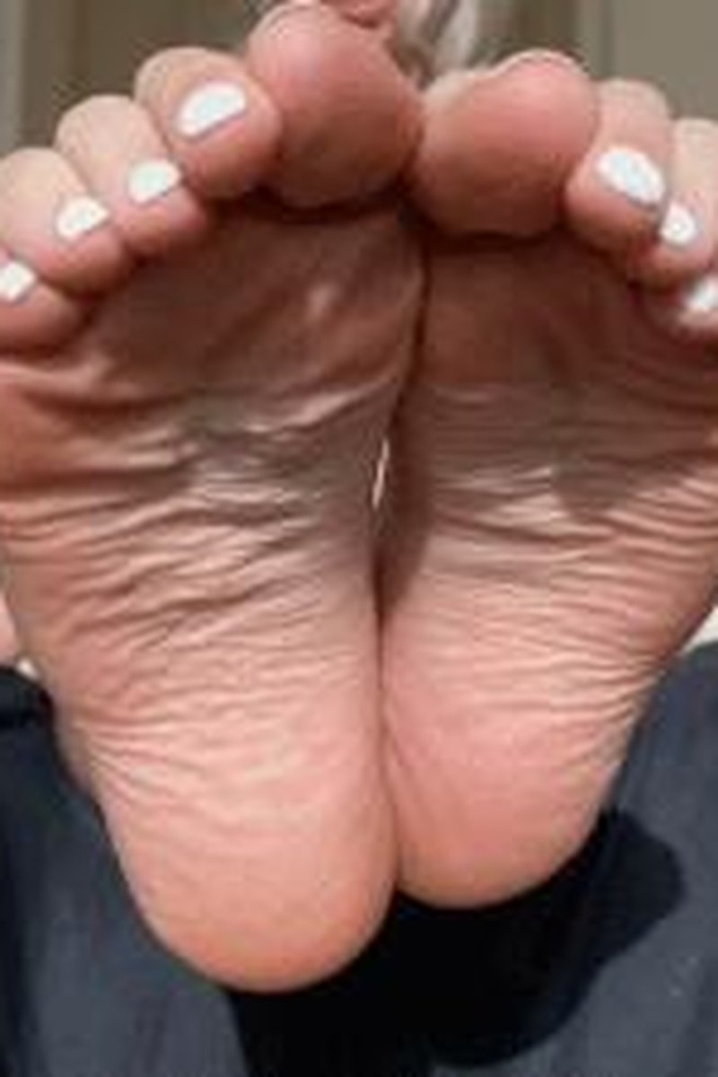 Foot Freak - Screenshot 1 of 4 - Body Worship