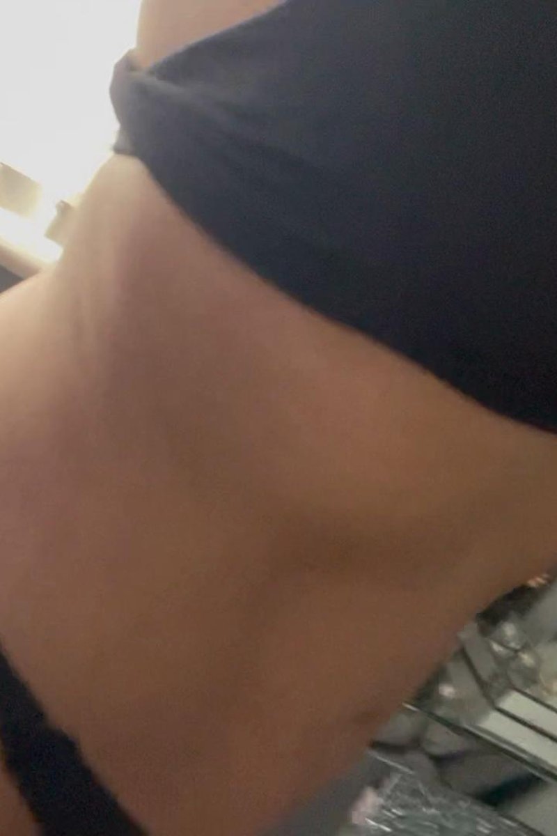 Bra Set - Screenshot 1 of 4 - Panties