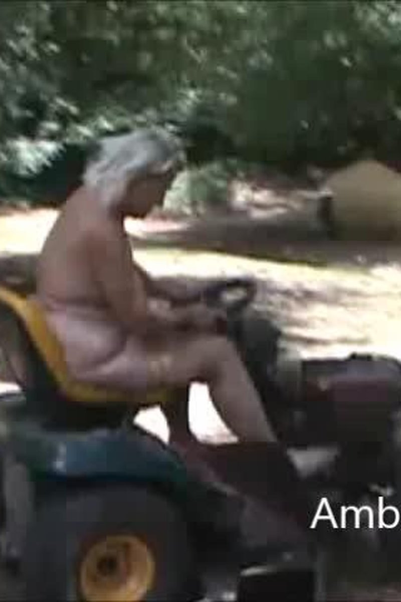 Lawn Mower - Screenshot 1 of 4 - BBW