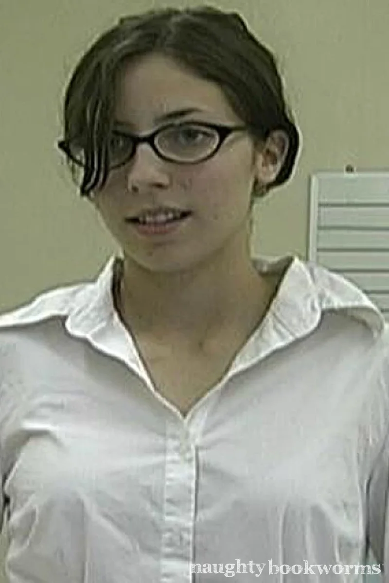 Nico - Screenshot 1 of 4 - Blowjob