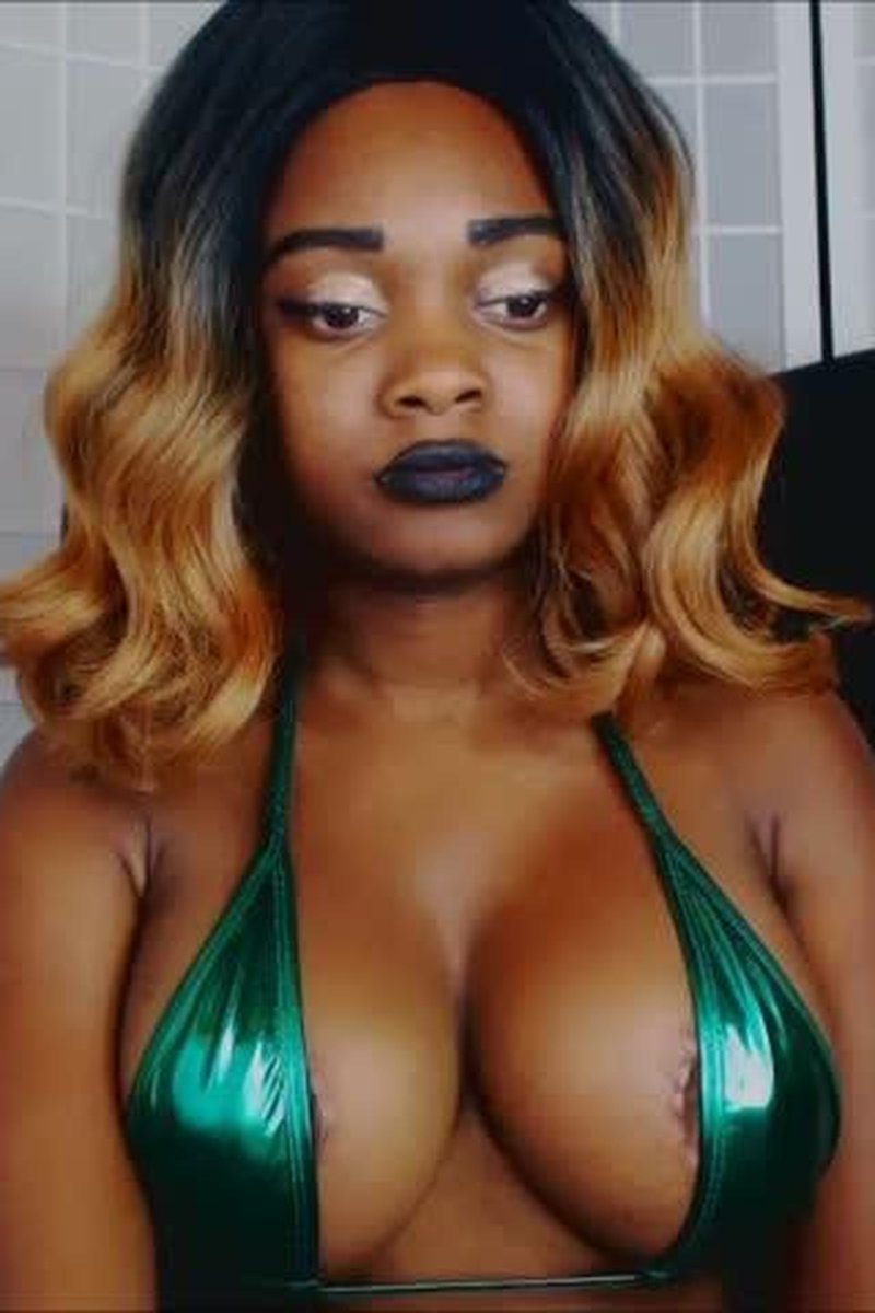 Hiccups While Editing - Screenshot 1 of 4 - Fetish