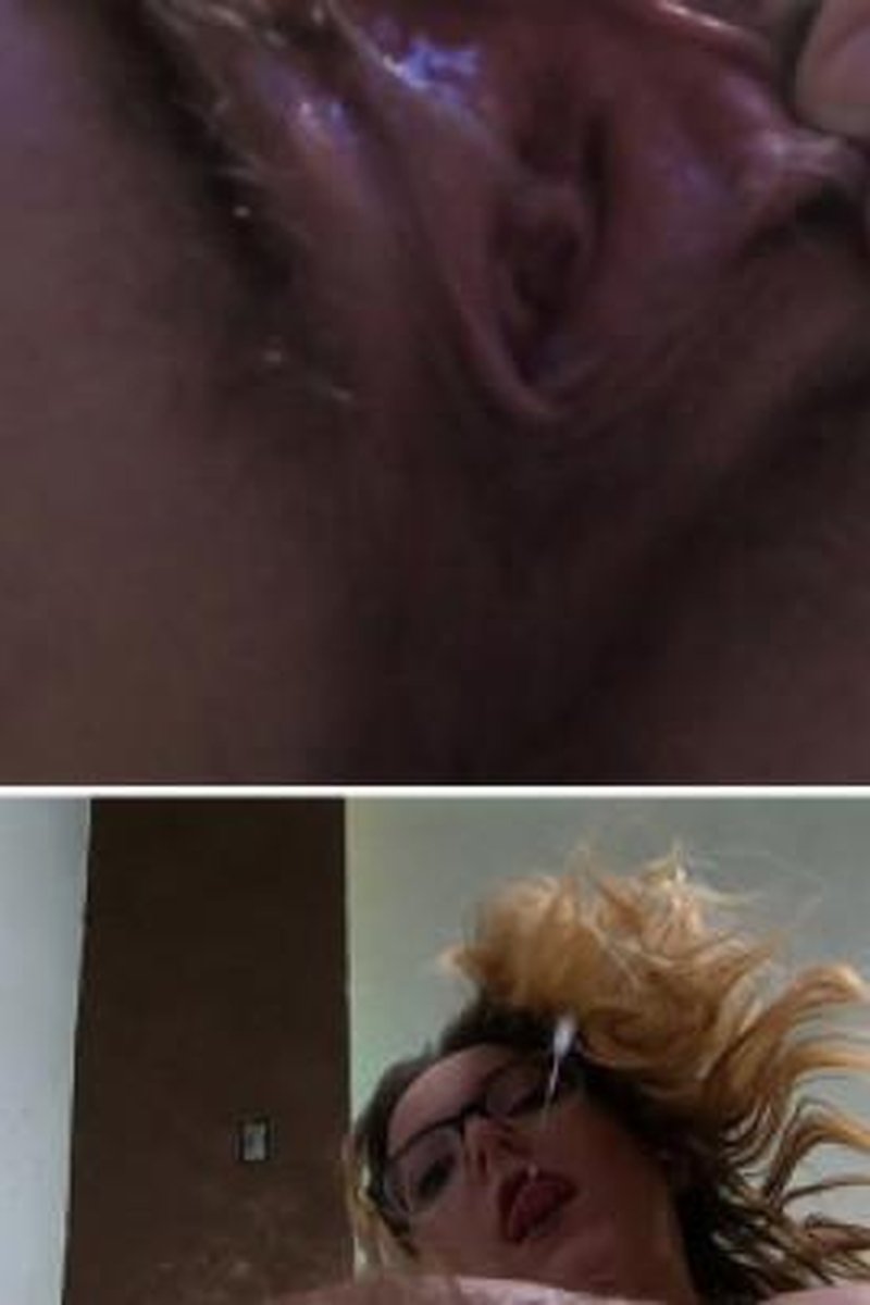 Facesitting And Spitting - Screenshot 1 of 4 - Close Up