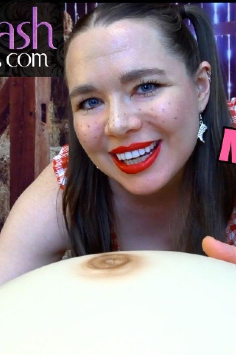 Farmer Kylee's New Piggy - Screenshot 1 of 4 - BBW