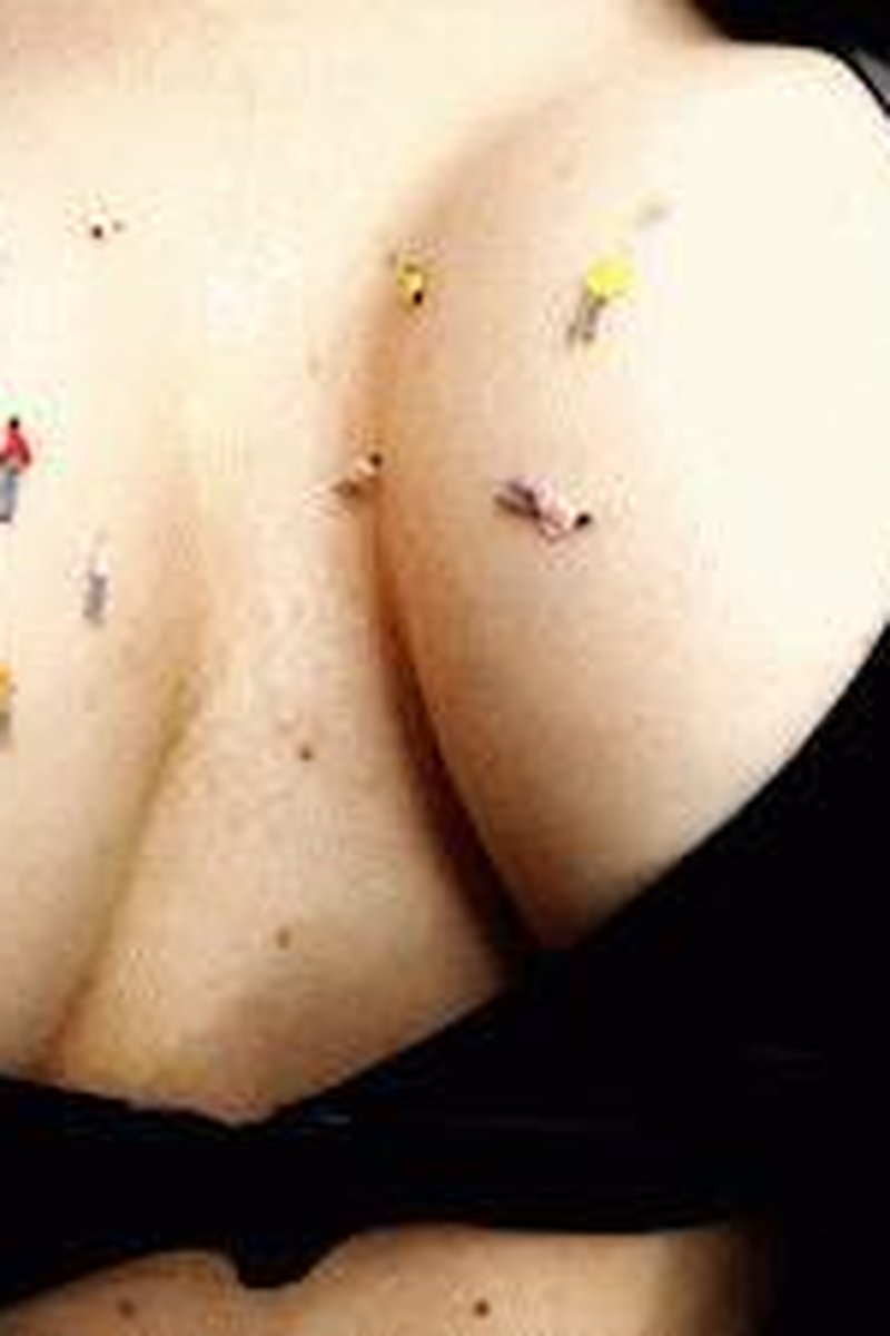 Tiny Men Cleavage Squeeze - Screenshot 1 of 4 - Big Tits