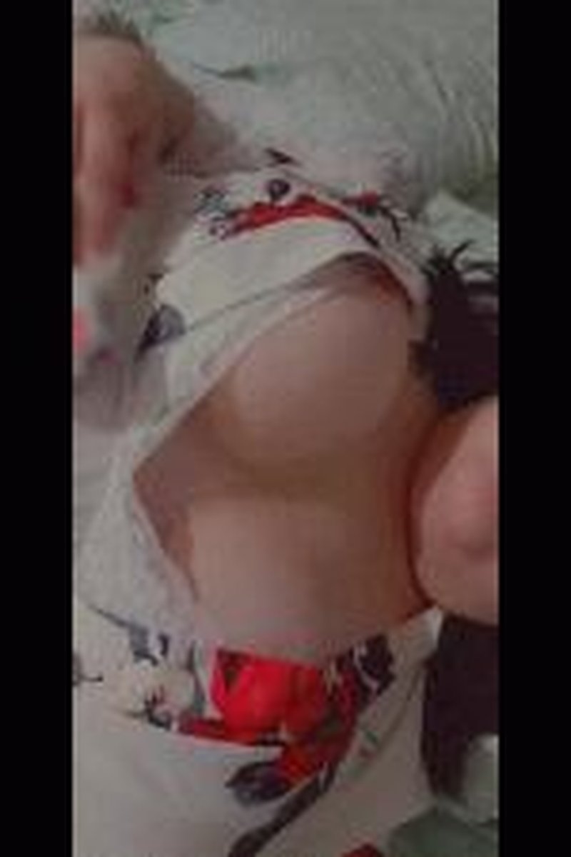 Sensual Teasing - Screenshot 1 of 4 - BBW